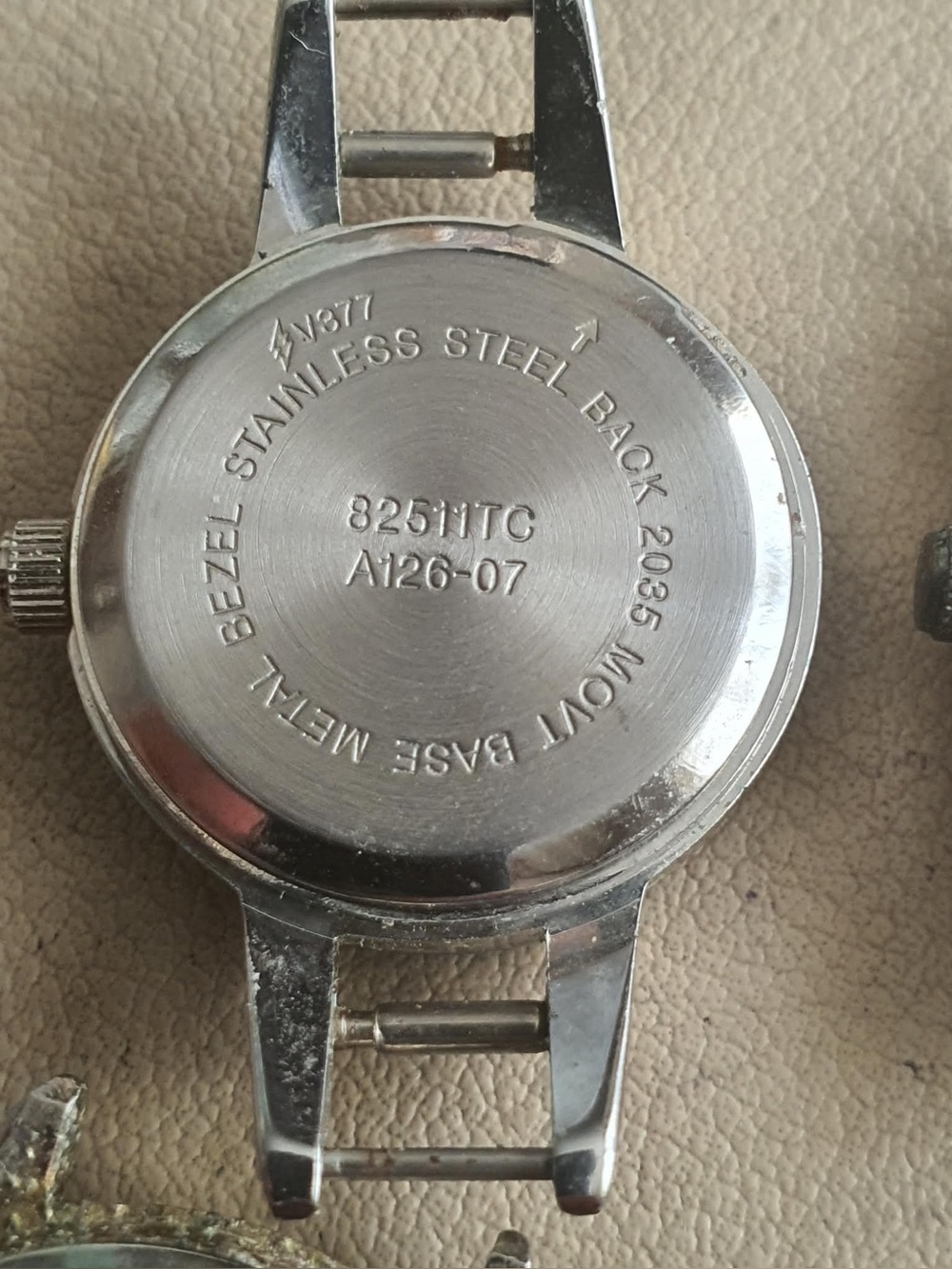 🦋10/$20🦋 Lot of 5 Women's Craft Watches - Picture 12 of 12